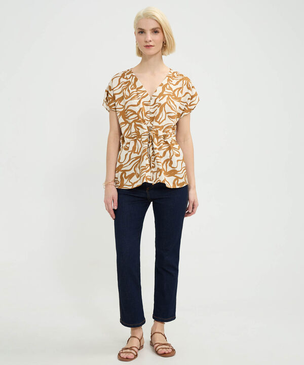 Blusa Manga Corta Similar image number null