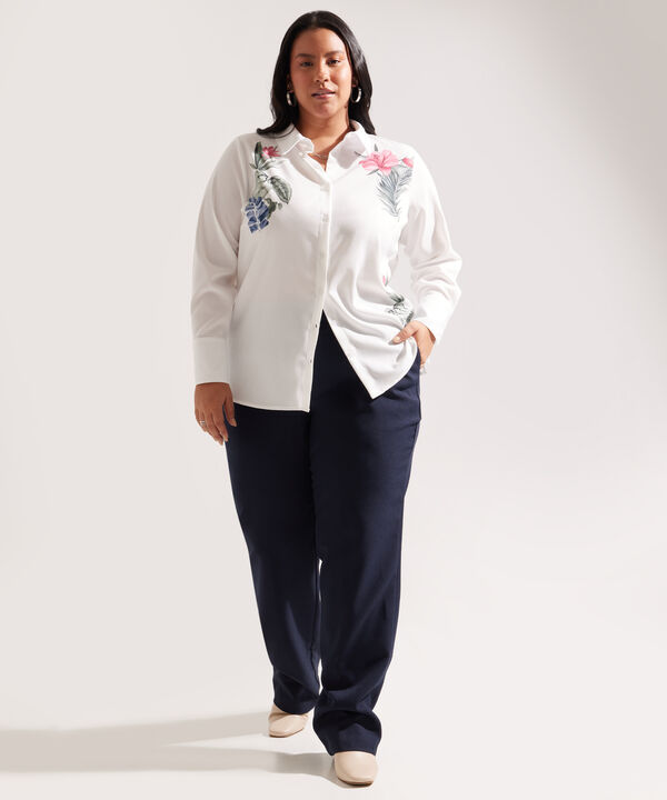 Camisa con Estampado Floral image number null