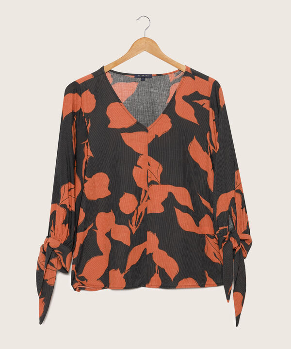 Blusa Manga ¾ Con Estampado De Hojas