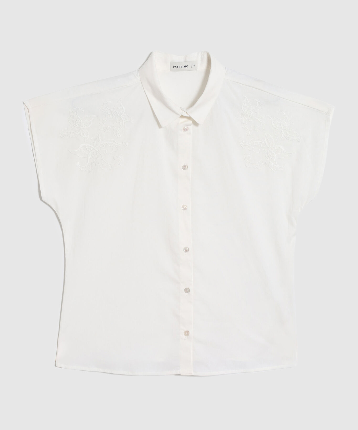 Camisa Unicolor Bordada En Hombros