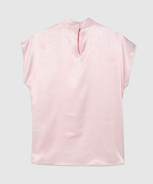 Blusa en Satín con Cuello Alto image number null