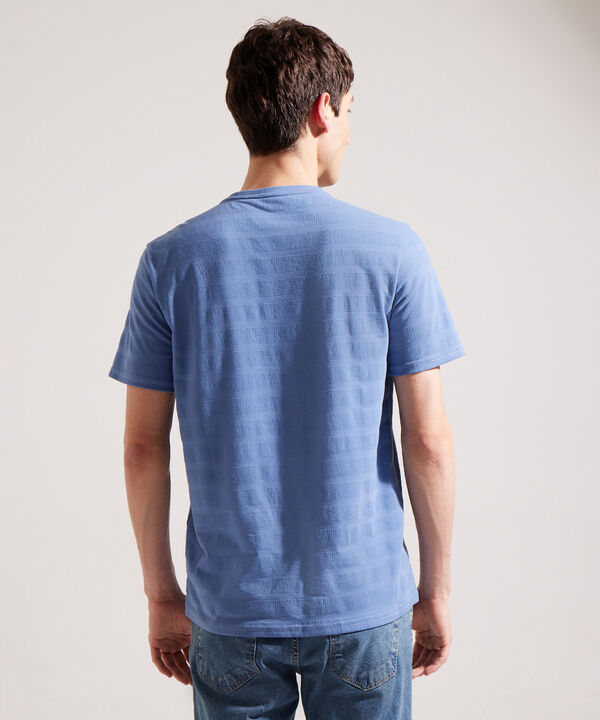 Camiseta Unicolor, Cuello Redondo Con Bolsillo De Parche image number null