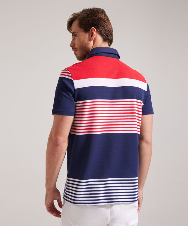 Polo Cuello Duro Con Bolsillo, Pique Preteñido Y Silueta Regular Fit Azul image number null