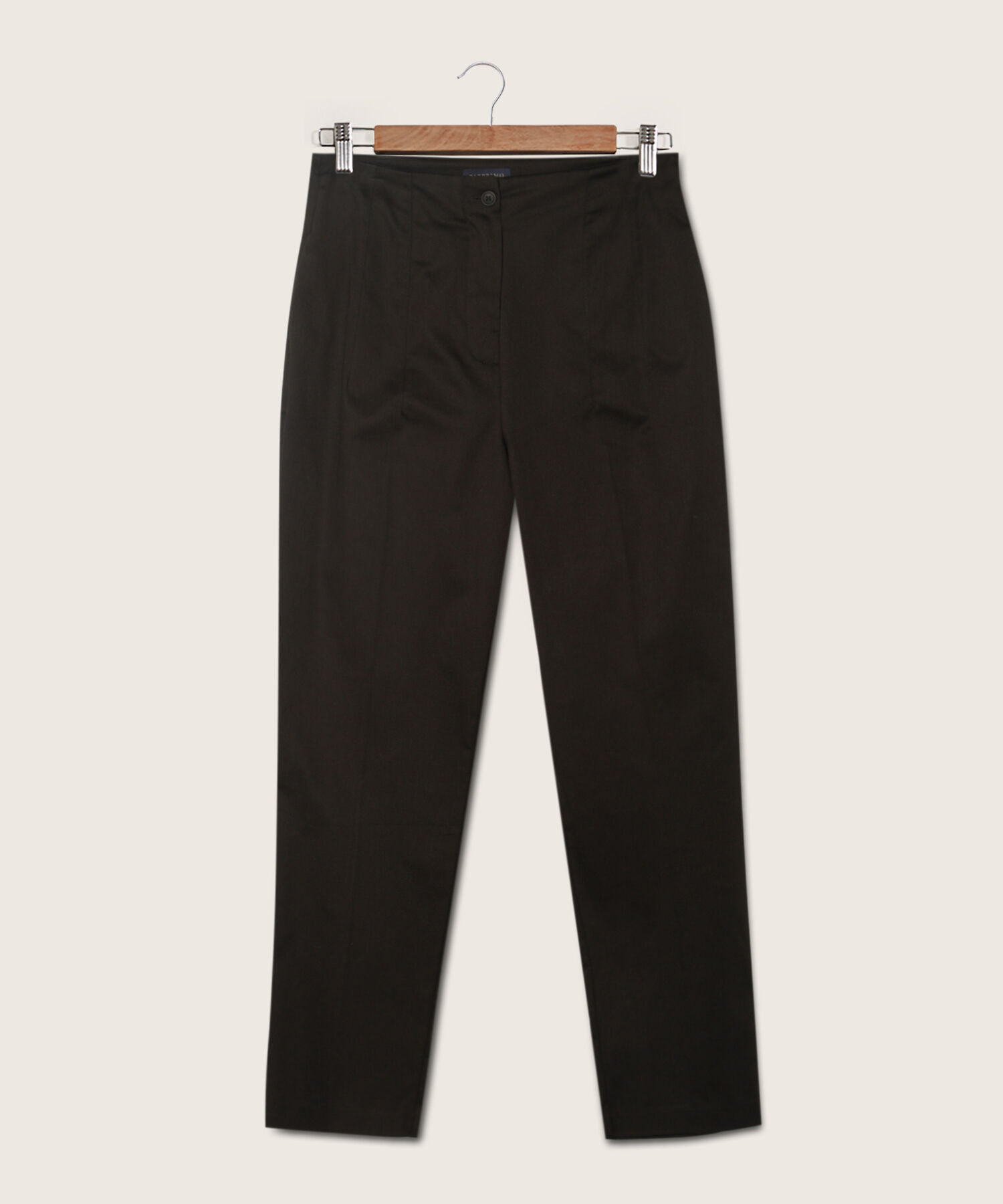 Pantalon Moda Unicolor Tiro Alto Con Pinzas En Delantero, Bota Tubo Y Bolsillos Laterales
