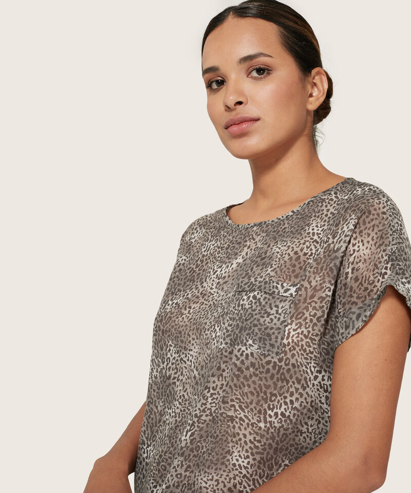 Blusa Estampada Manga Corrida Con Guardapolvo