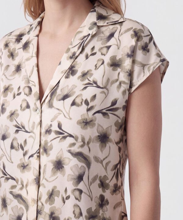 Camisa De Manga Casquillo Y Cuello Solapa Para Mujer