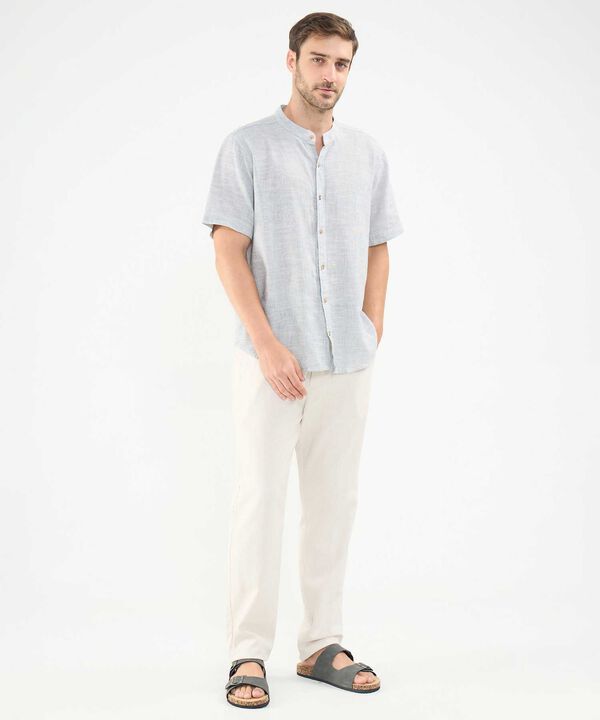 Camisa en Efecto Lino image number null
