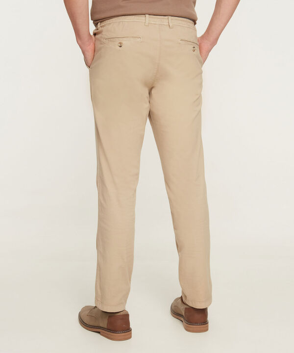 Pantalón Tipo Jogger Encauchado