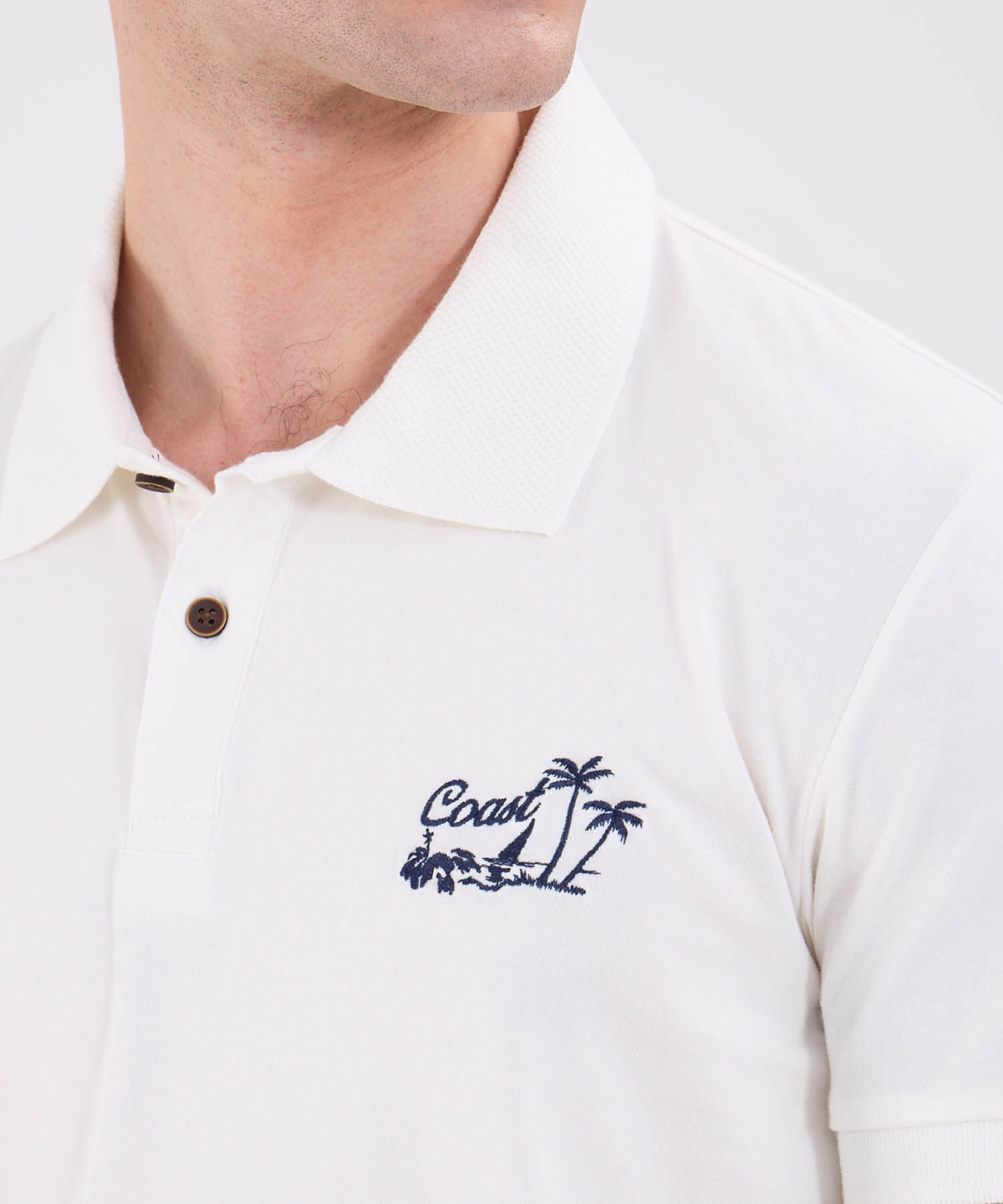 Polo Con Bordado