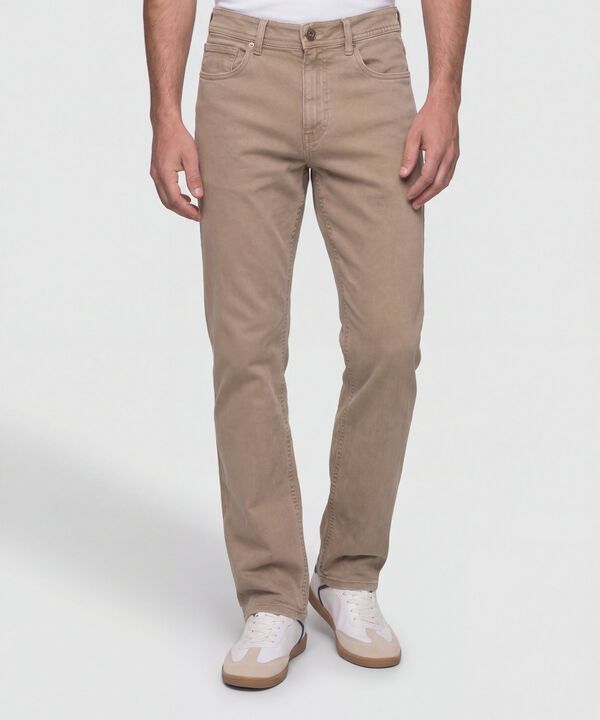 Jeans Hombre Regular Fit con Cinco Bolsillos image number null