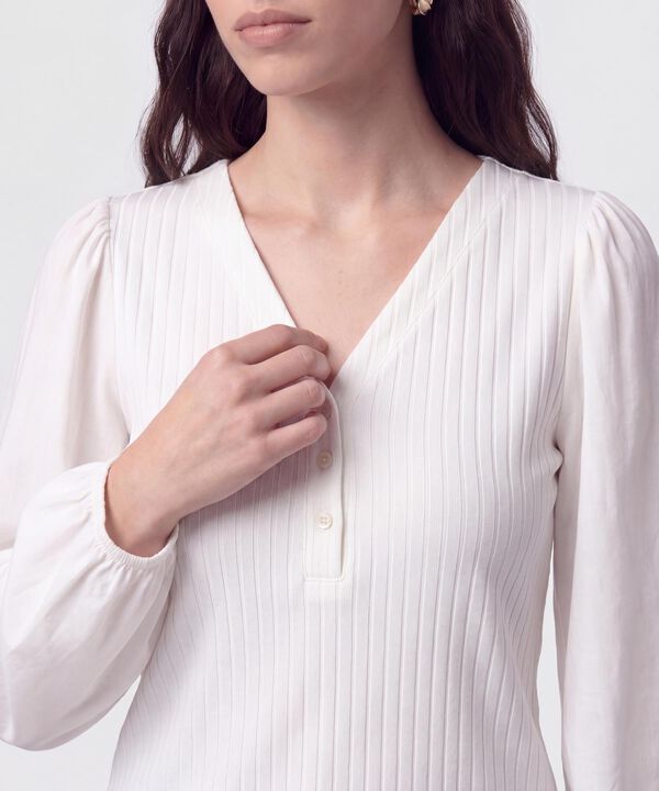 Camiseta Cuello En V Acanalada Para Mujer