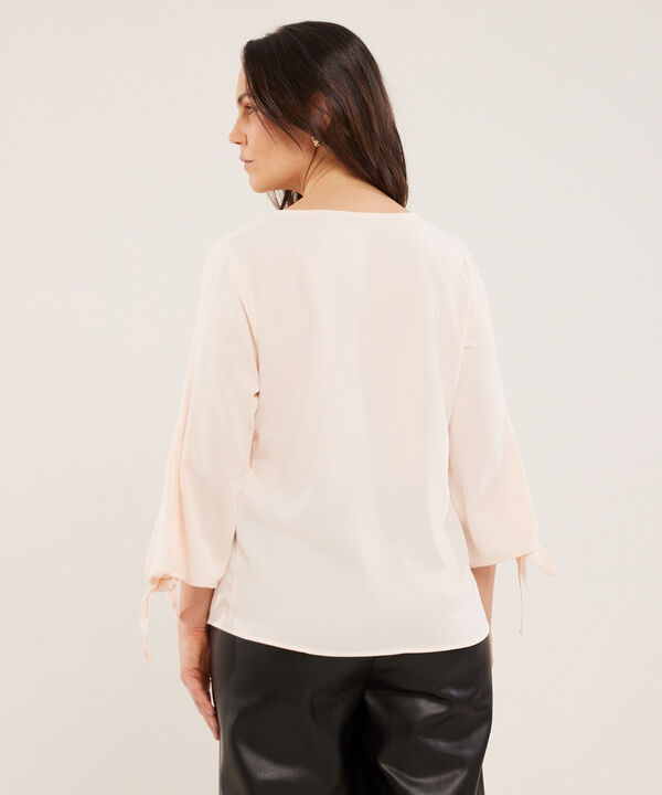 Blusa Unicolor Manga 3/4 De Amarre image number null