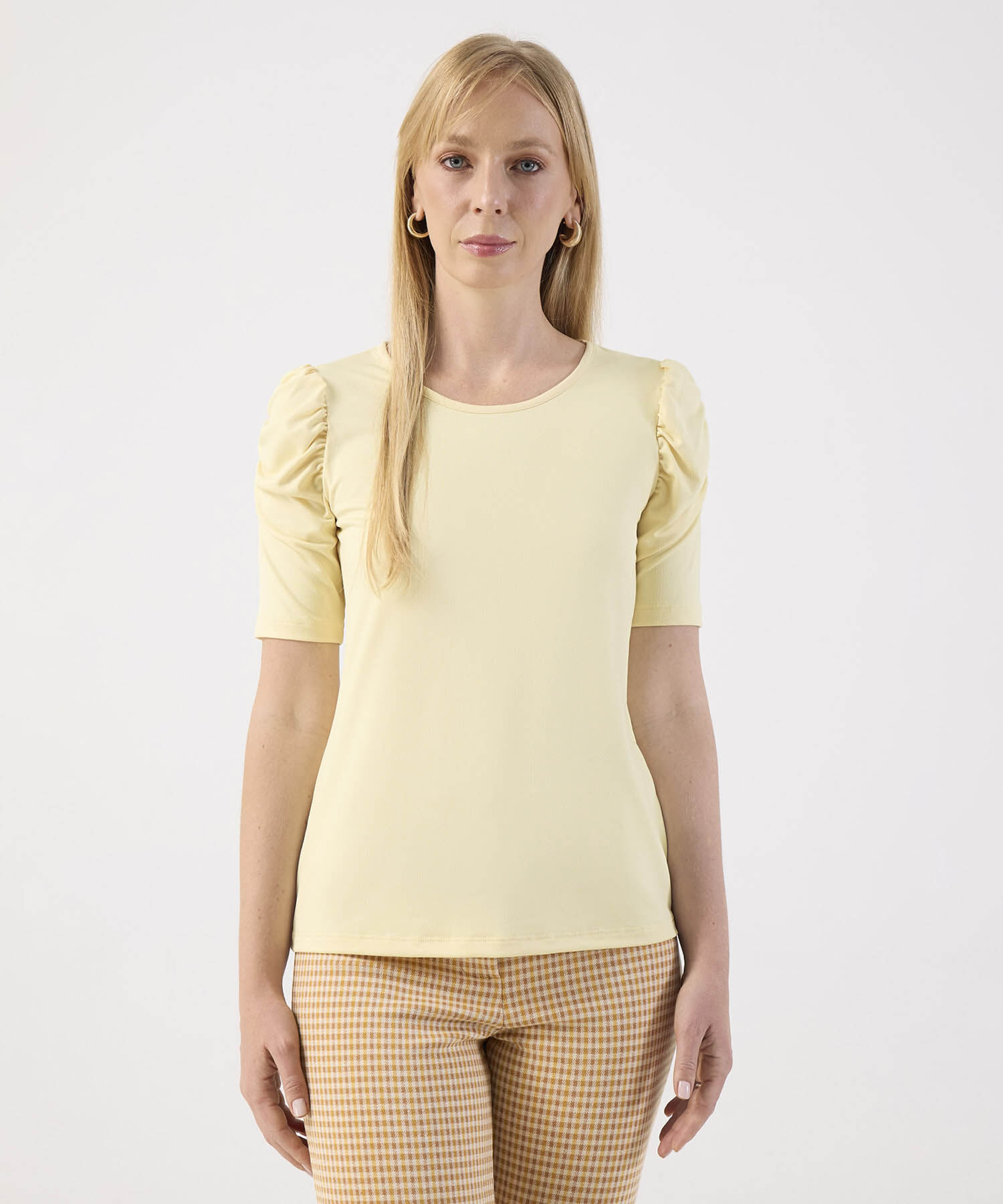 Blusa con Detalle en Mangas