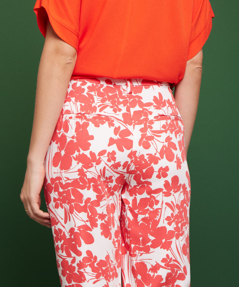 Pantalón Estampado Con Prenses