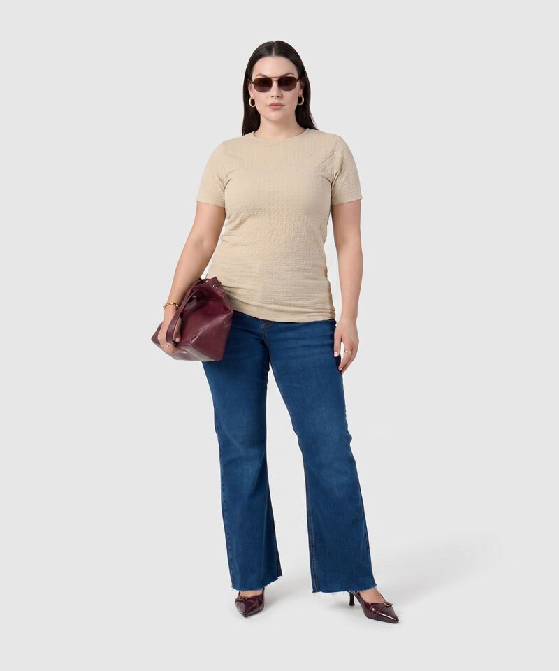 Camiseta Texturizada Ajustada Mujer Curvy