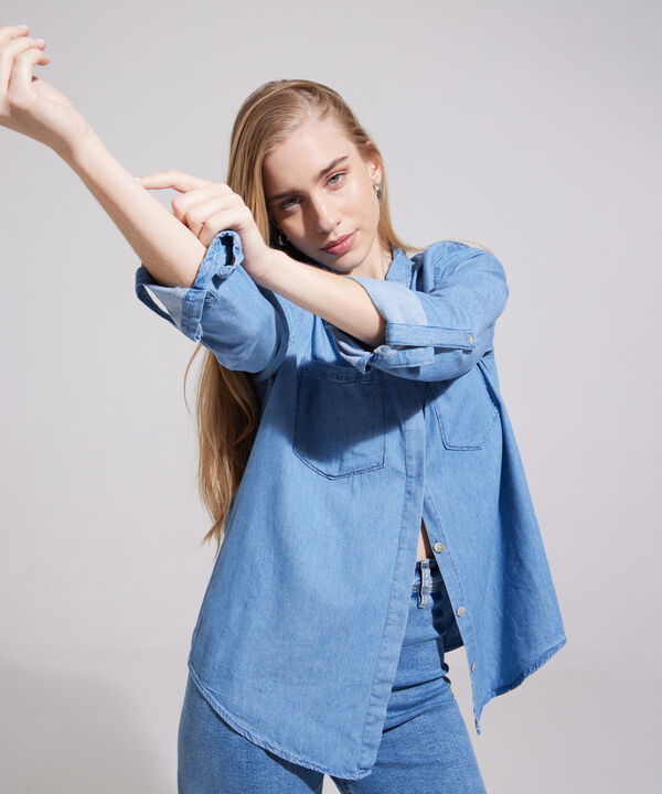 Camisa Manga Larga Tono Azul Medio