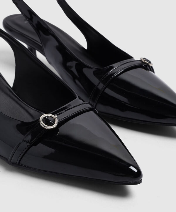 Zapato Slingback Punta Fina Y Tac&oacute;n