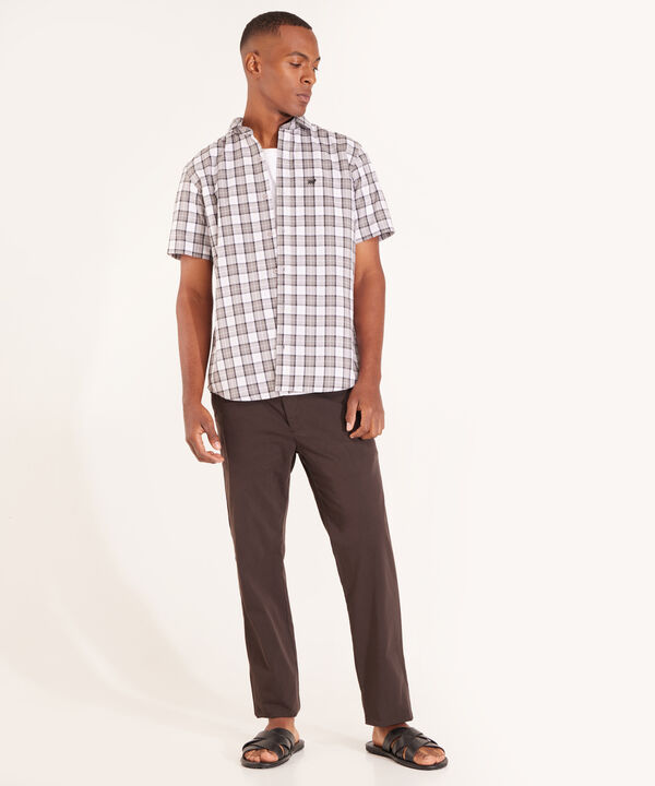 Camisa Preteñida Manga Corta Con Bolsillo Y Silueta Slim Fit, Sunset Dust Línea Moda
