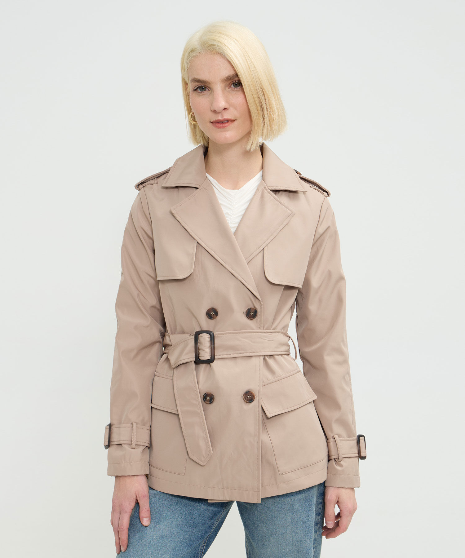 Chaqueta Tipo Trench Unicolor Con Cinturon