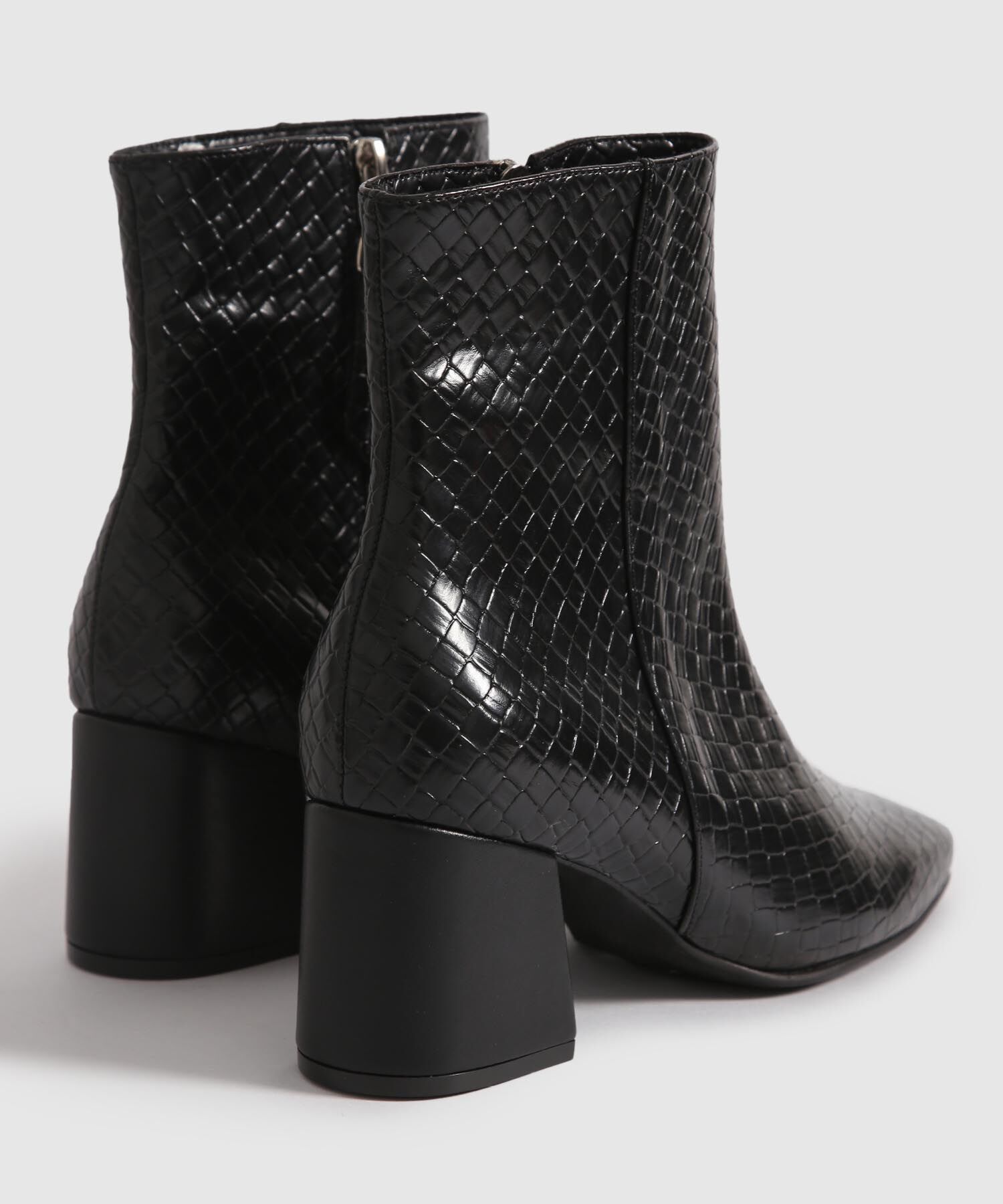 Botines en Efecto Piel