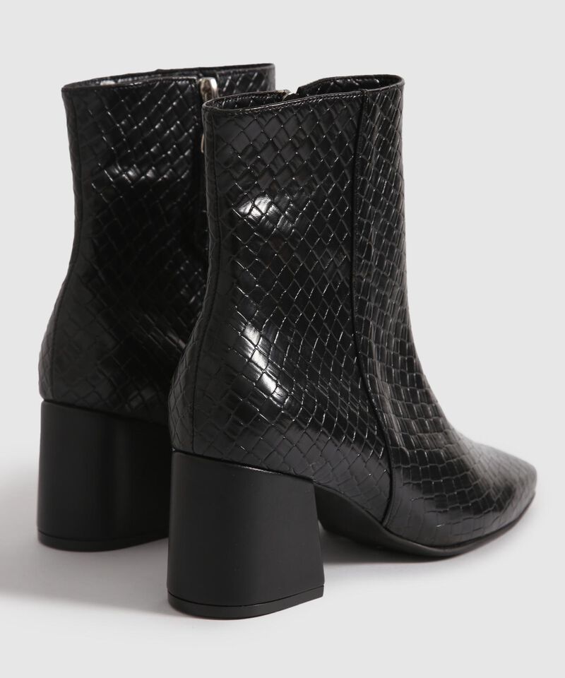 Botines en Efecto Piel
