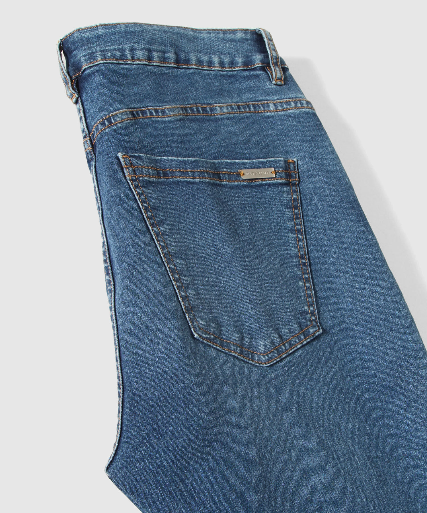 Jean Regular Tono Medio