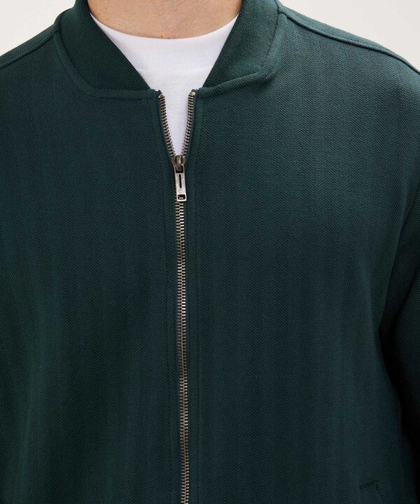 Buzo Bomber image number null