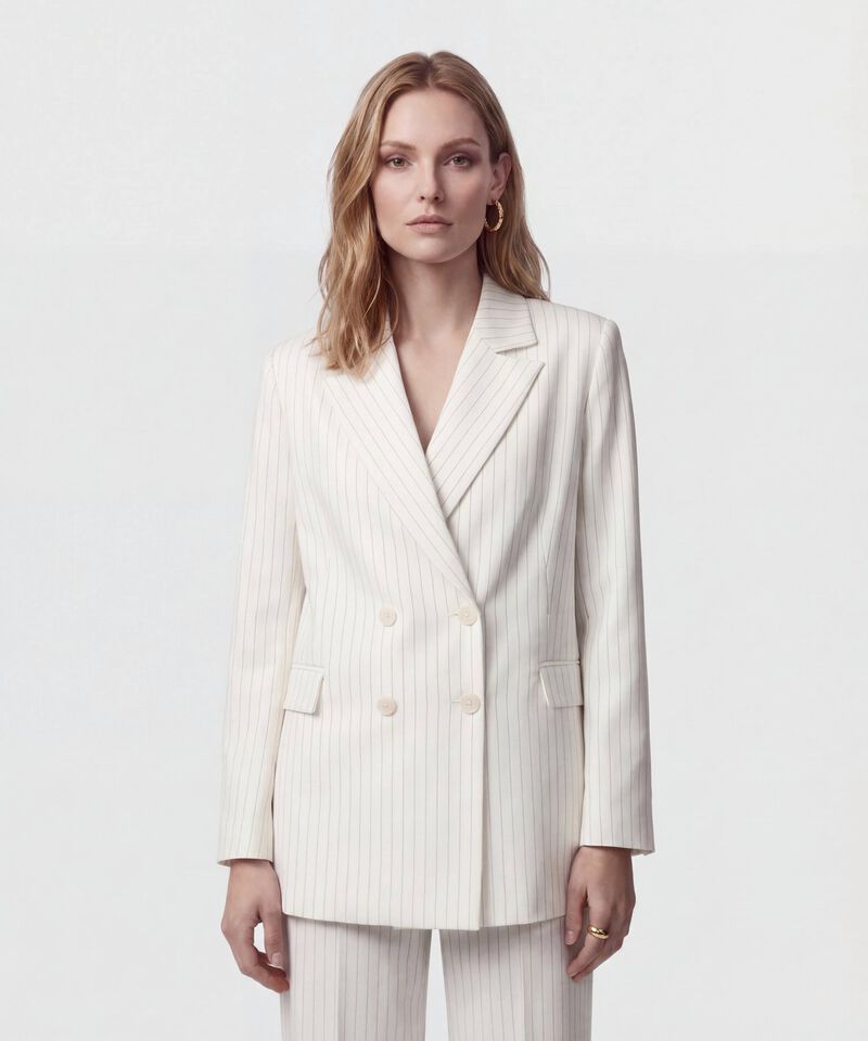 Blazer Cruzado De Doble Botonadura Para Mujer