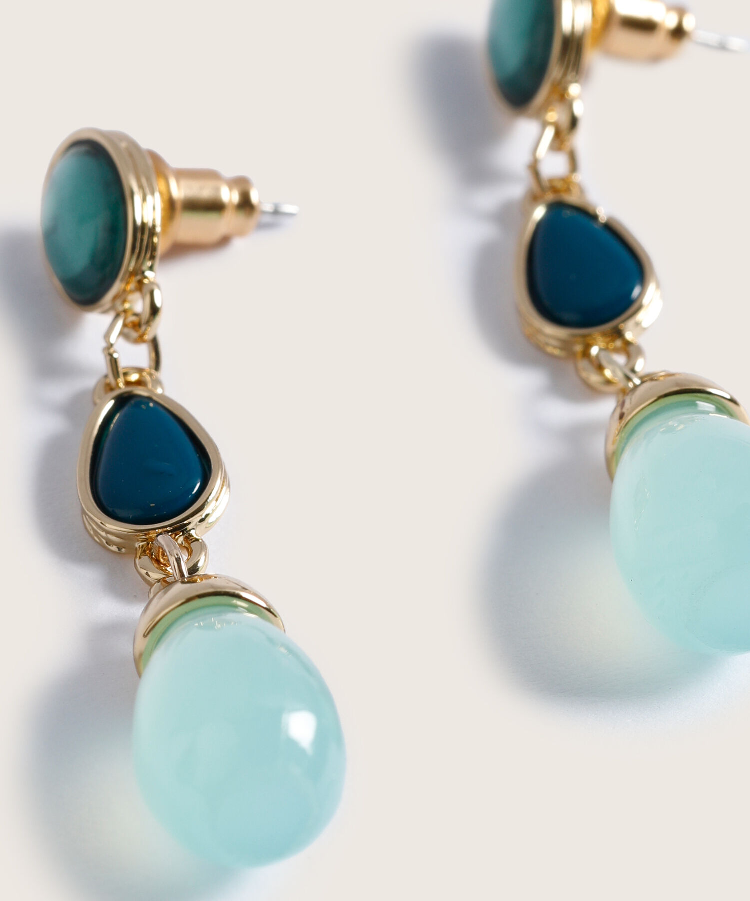 Aretes Colgantes Tres Gemas Metálicos Para Mujer