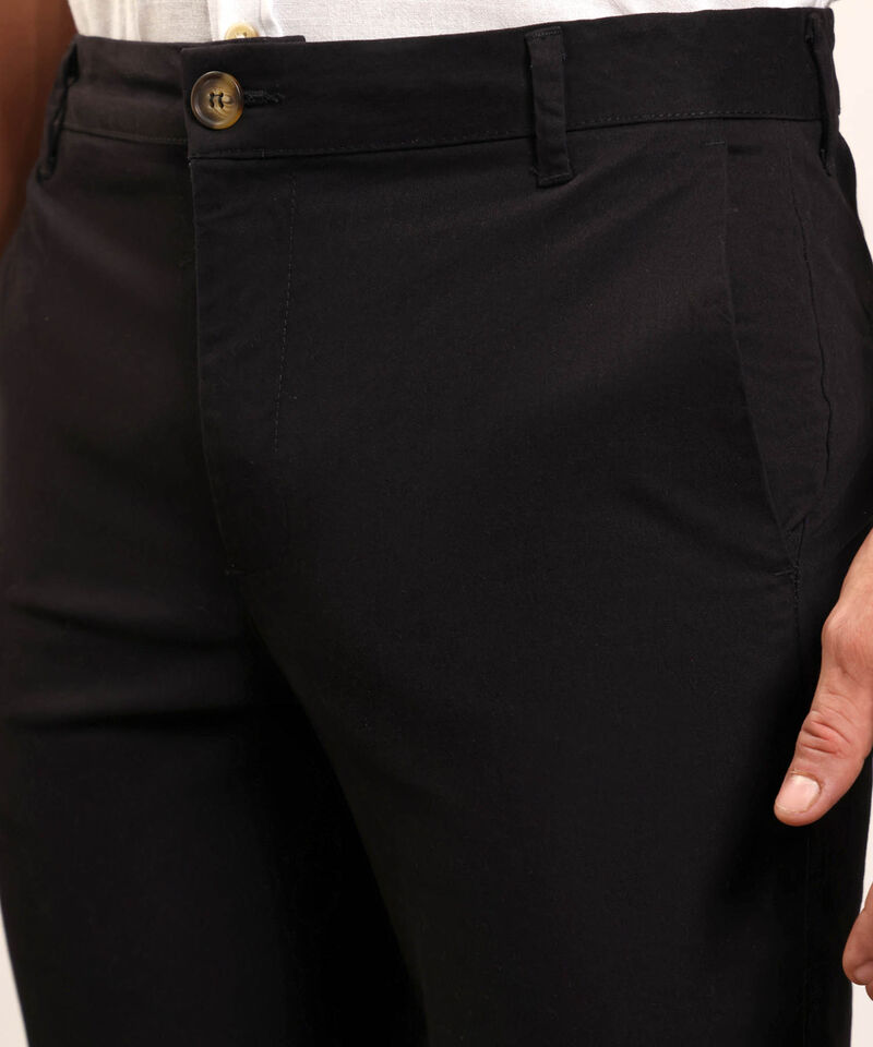 Pantal&oacute;n Cl&aacute;sico para Hombre de Corte Recto