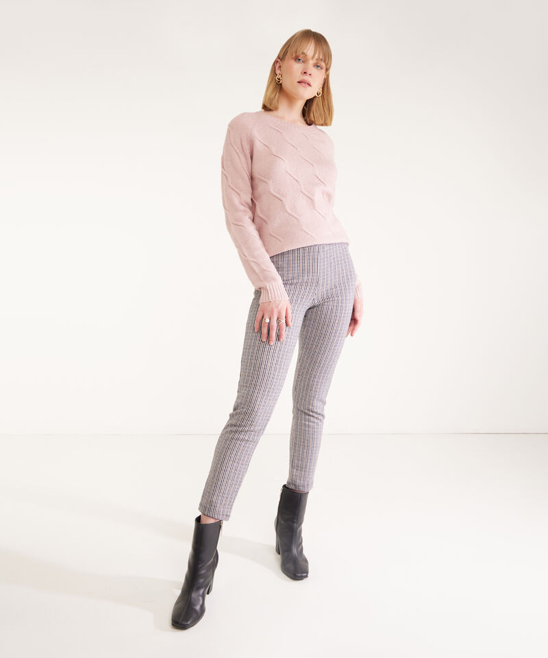 Leggings Prete&ntilde;ido Con Corte En Frente