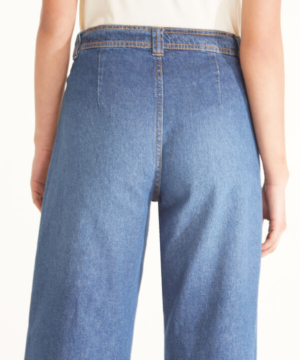 Jean Tipo Bootcut Tiro Alto