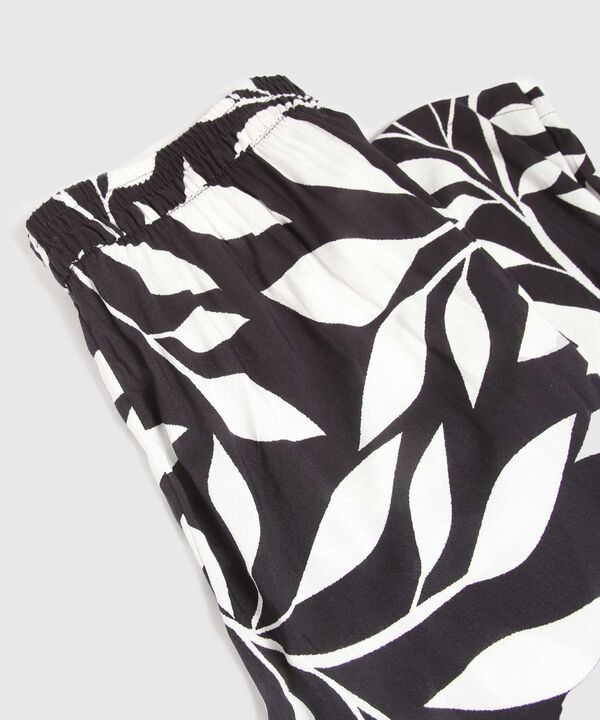 Pantalon Estampado Con Pretina Encauchada image number null