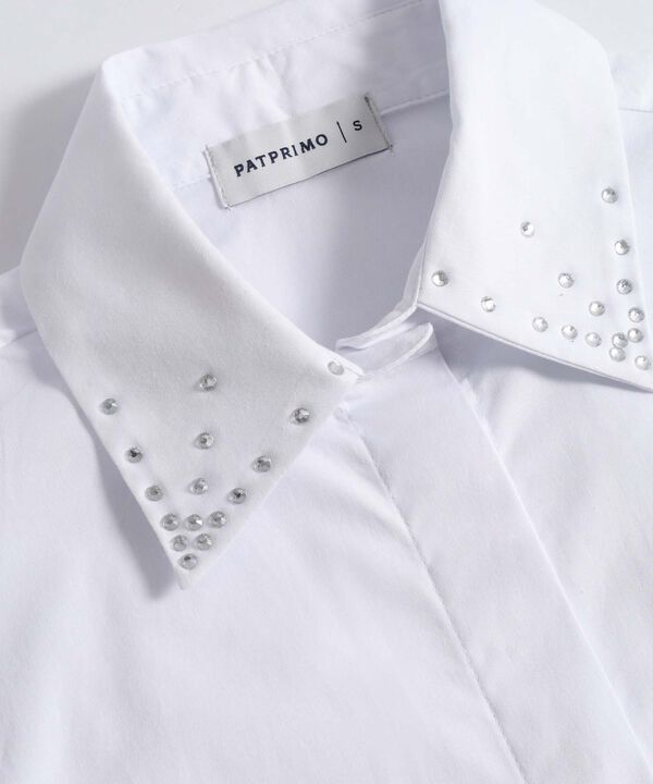 Camisa Mujer Manga Corta Cuello Con Pedrería image number null