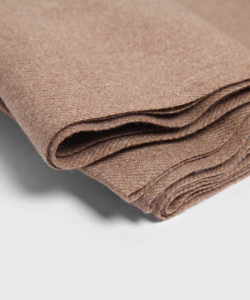 Bufanda Suave de Tejido Fino con Flecos Para Hombre