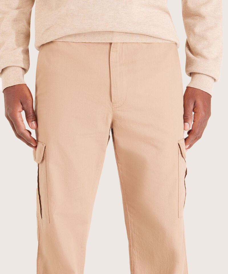 Pantalón Cargo Con Fuelle