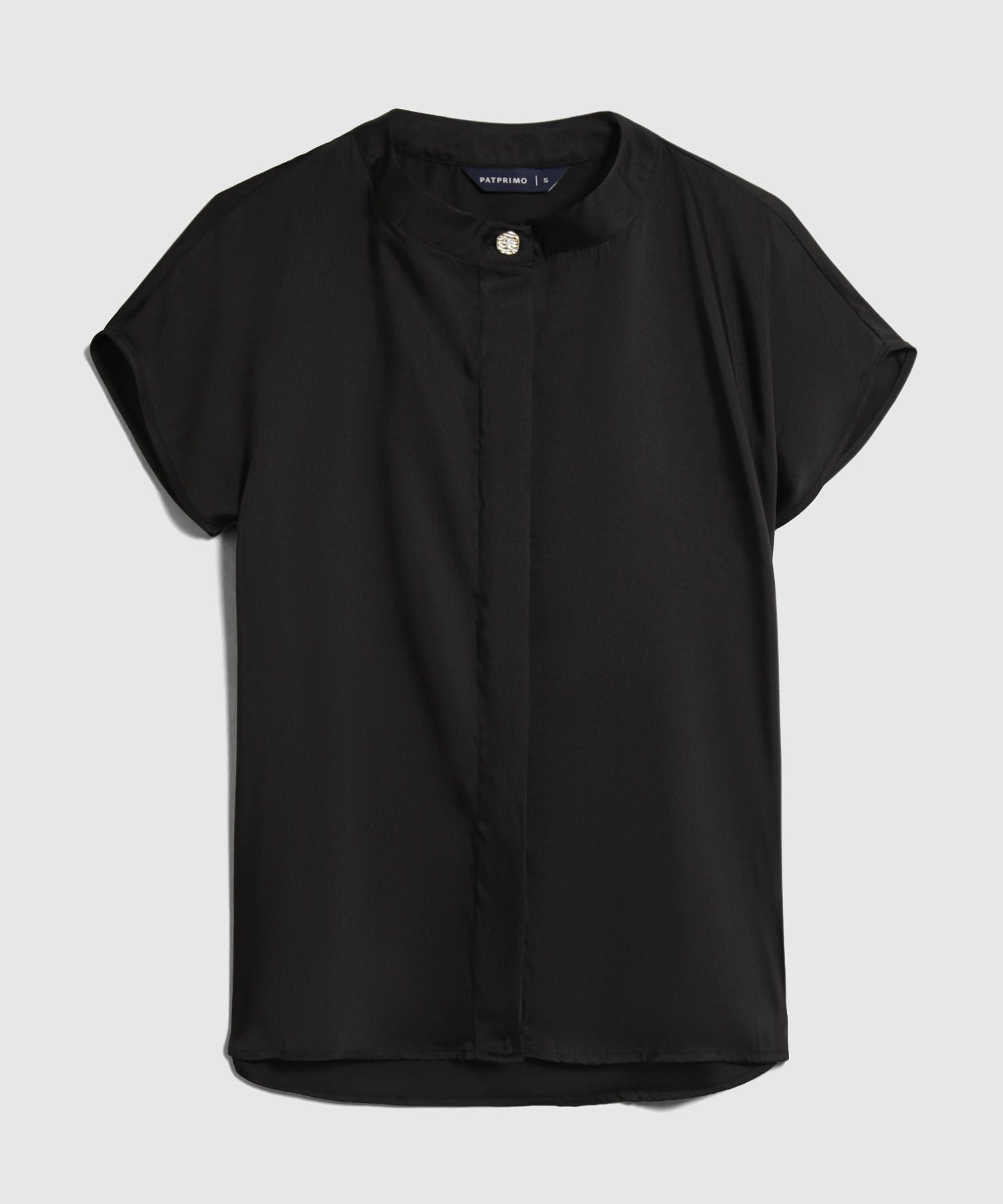 Blusa Unicolor Con Detalle 