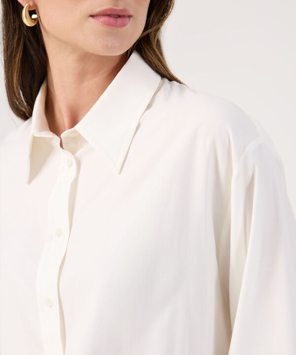 Camisa holgada unicolor  image number null