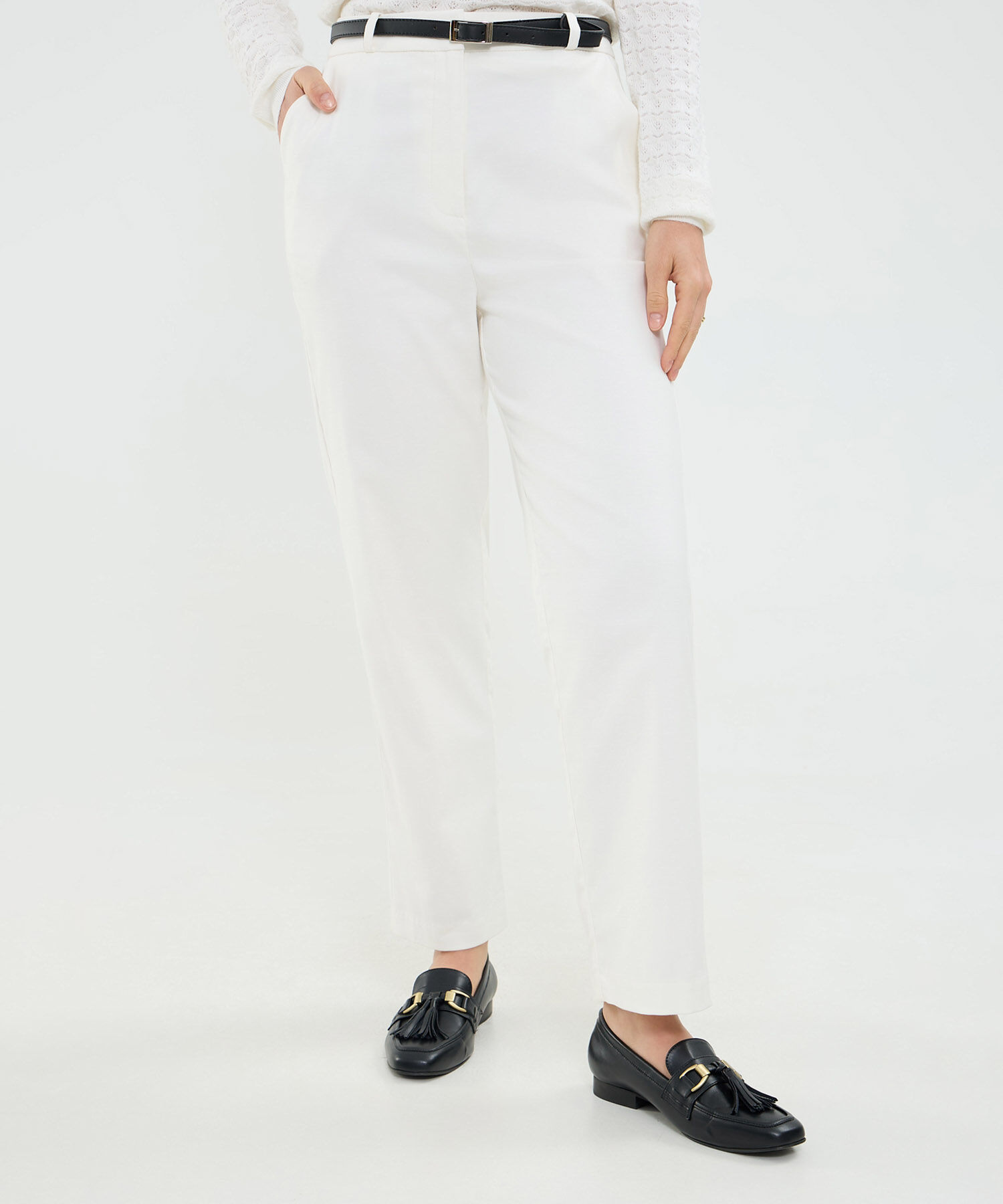 Pantalón tipo chino para mujer