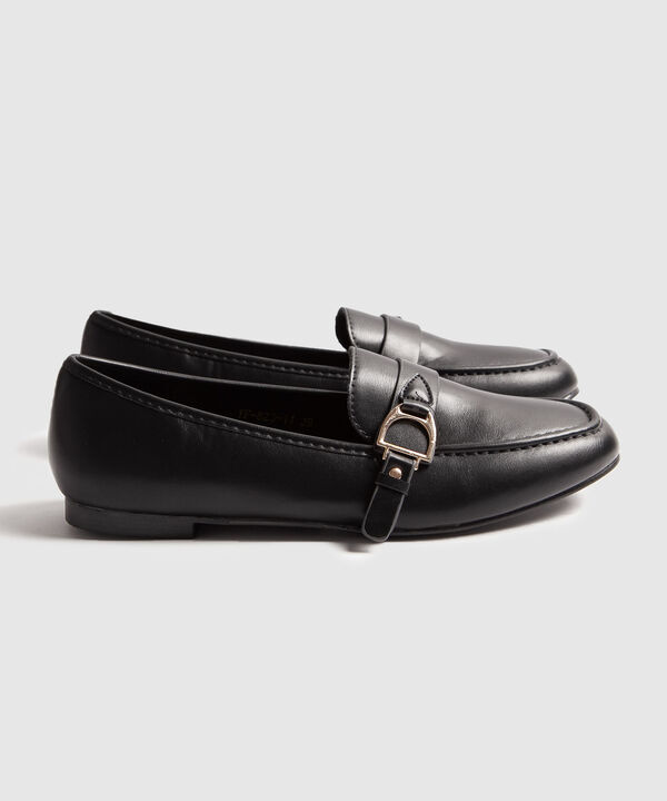 Mocasines image number null