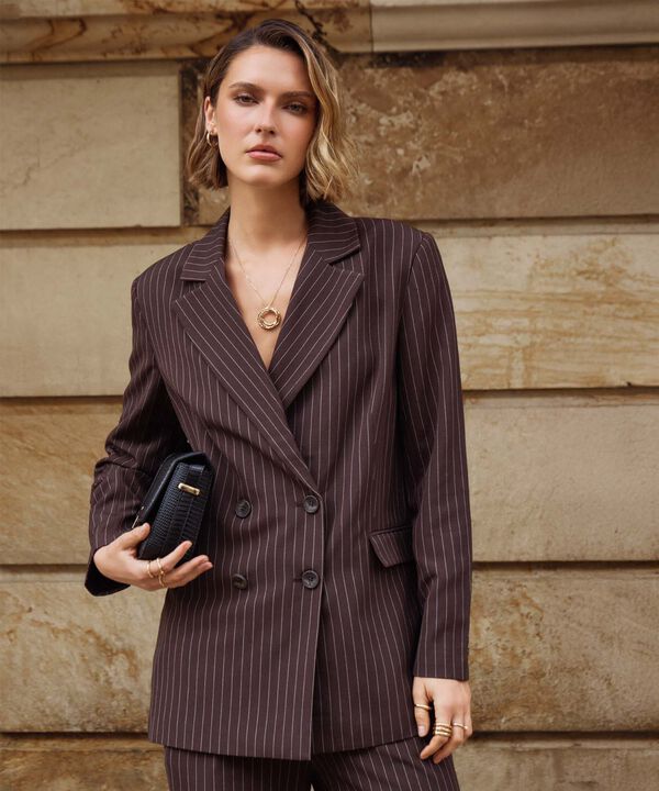 Chaqueta Tipo Blazer Cruzada Para Mujer image number null