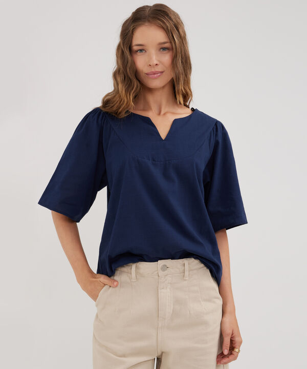 Blusa Unicolor, Escote Herradura