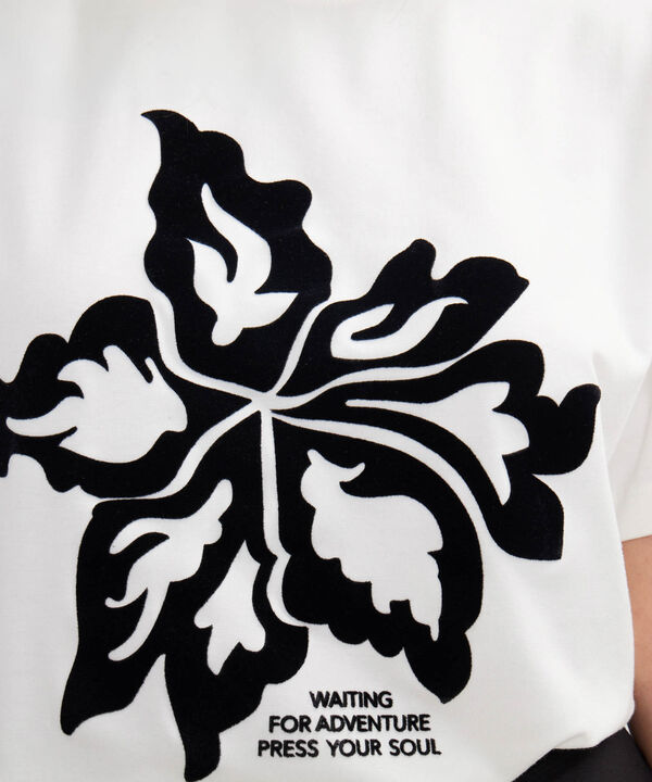Camiseta Over Size image number null