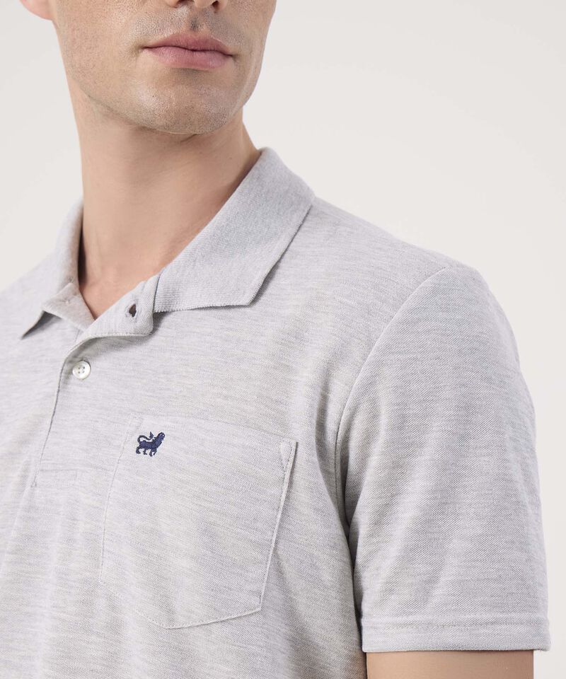 Polo Unicolor Con Bolsillo 