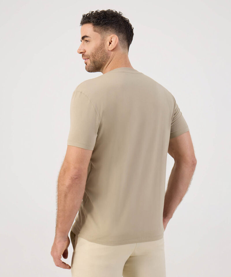 Camiseta B&aacute;sica Cuello Redondo Para Hombre