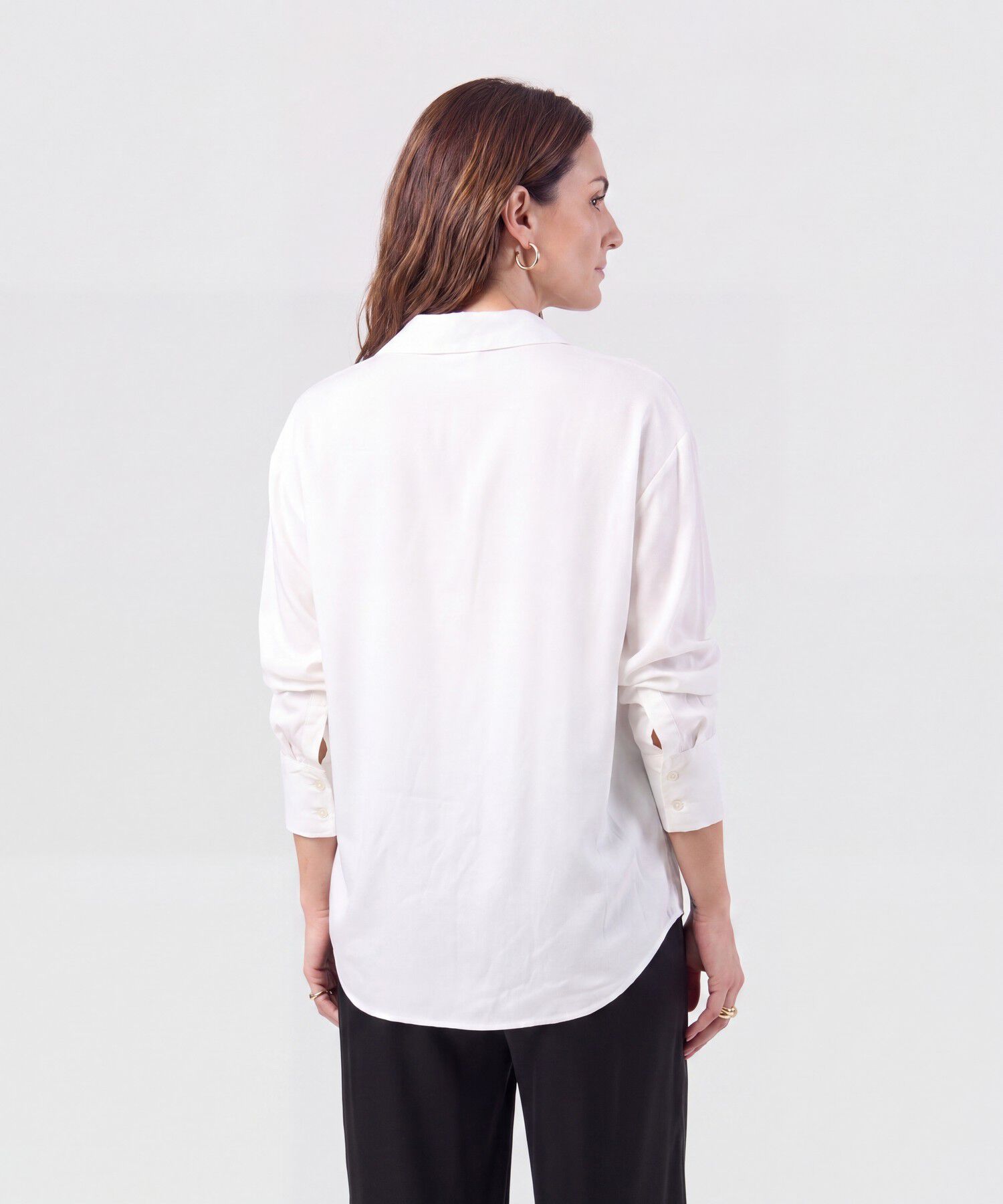 Camisa Fluida Pu&ntilde;o Ancho Para Mujer