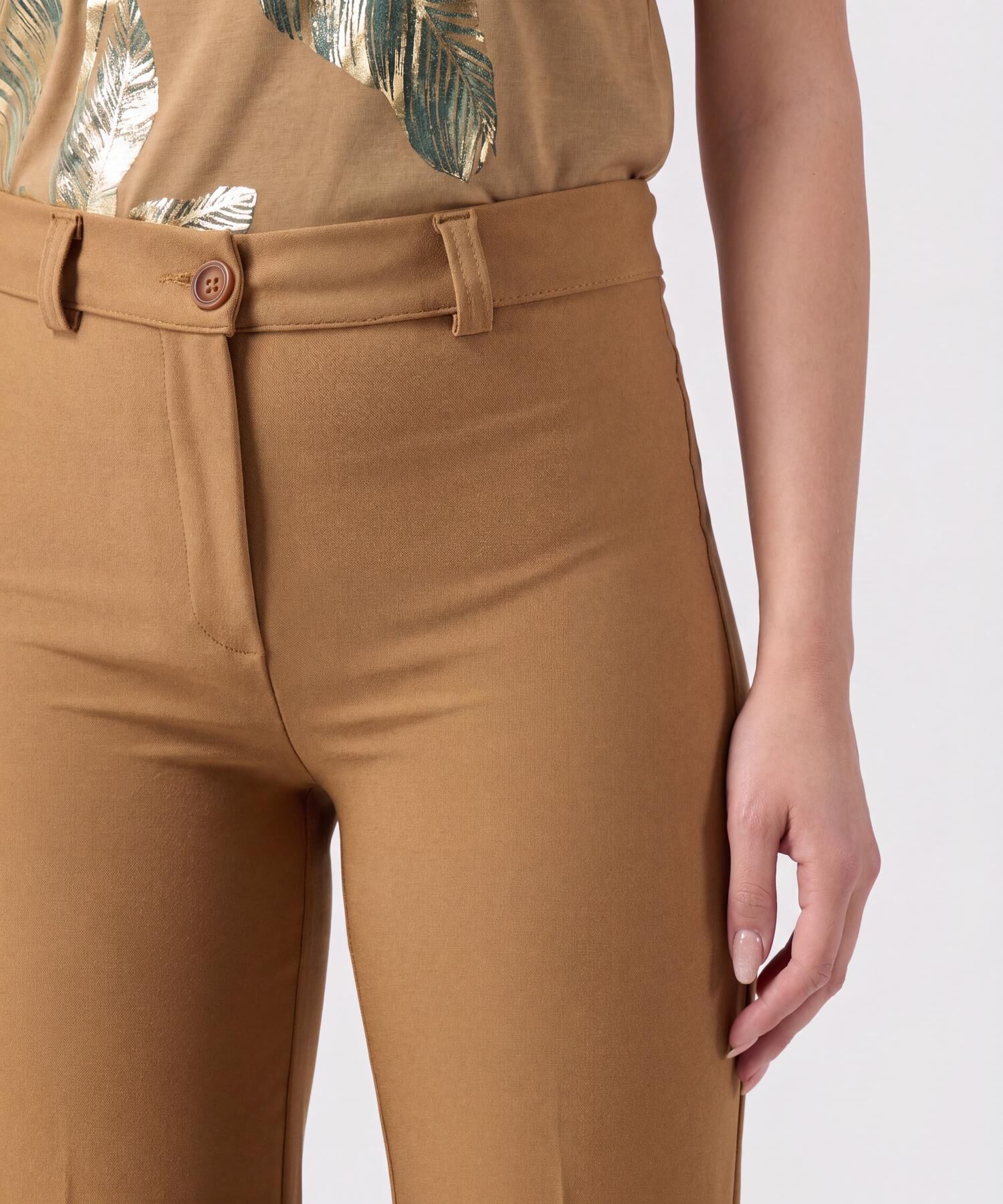 Pantalon clasico unicolor 