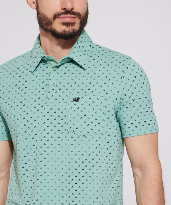 Polo Estampada, Cuello Maquina Duro Con Bolsillo, Silueta Regular Fit Blanco image number null