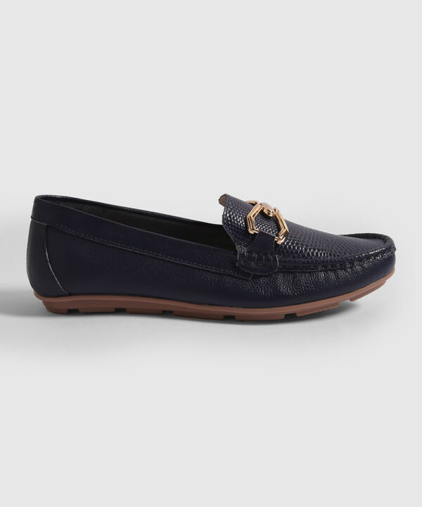 Mocasines image number null