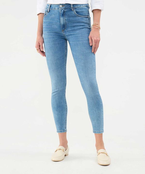 Jeans Skinny Tono Medio image number null